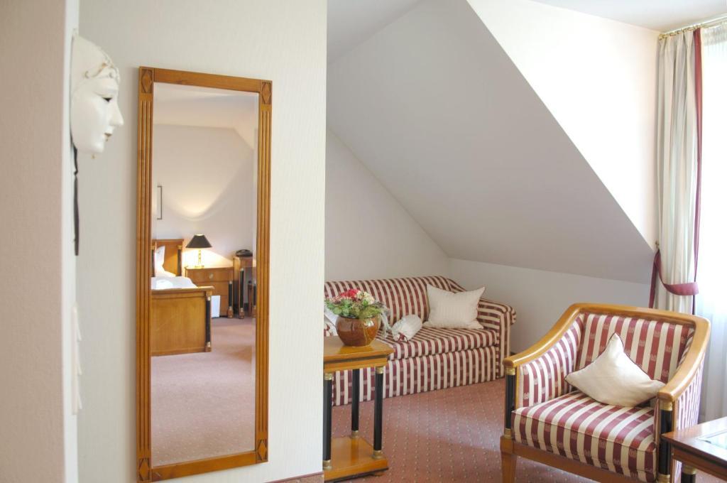Hotel Gasthof Der Krug Штегаурах Номер фото